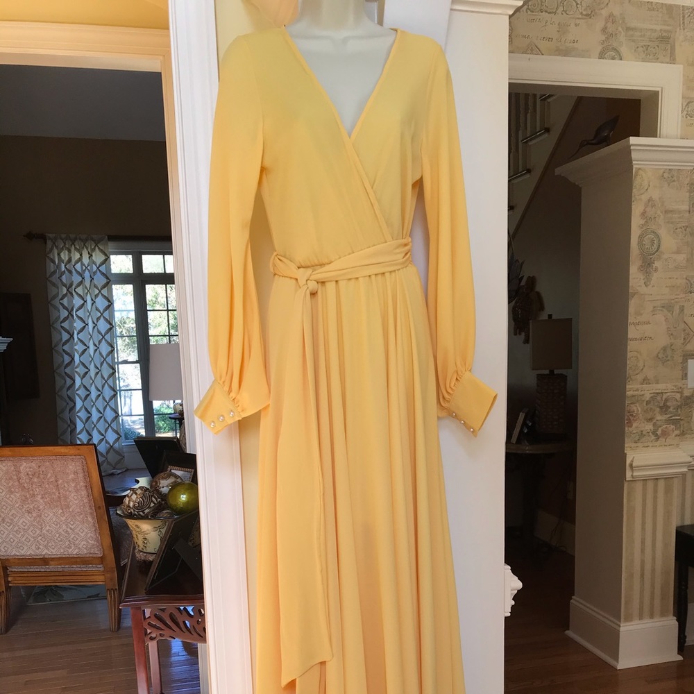 New without tag never worn Meghan LA maxi dress Sm